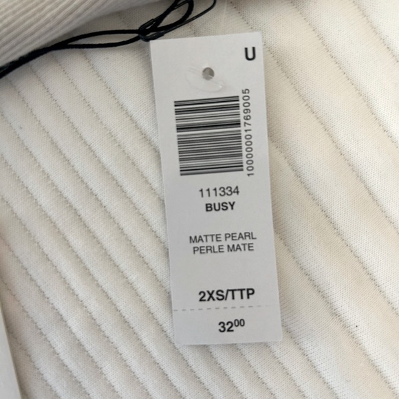 Aritzia Babaton Busy Tank Top - Picture 3 of 3